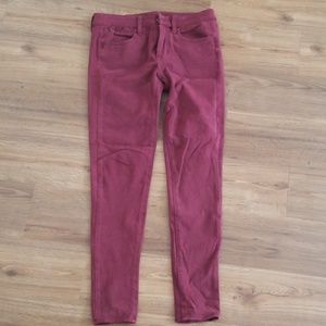 ‼️CLOSET CLEAN OUT- AE Maroon Super Stretch Jegging